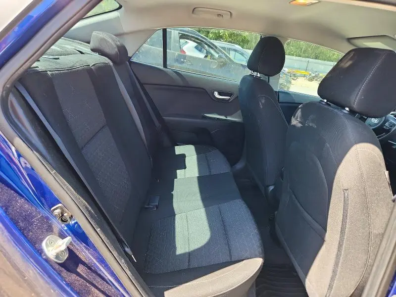 2020 KIA RIO S  
