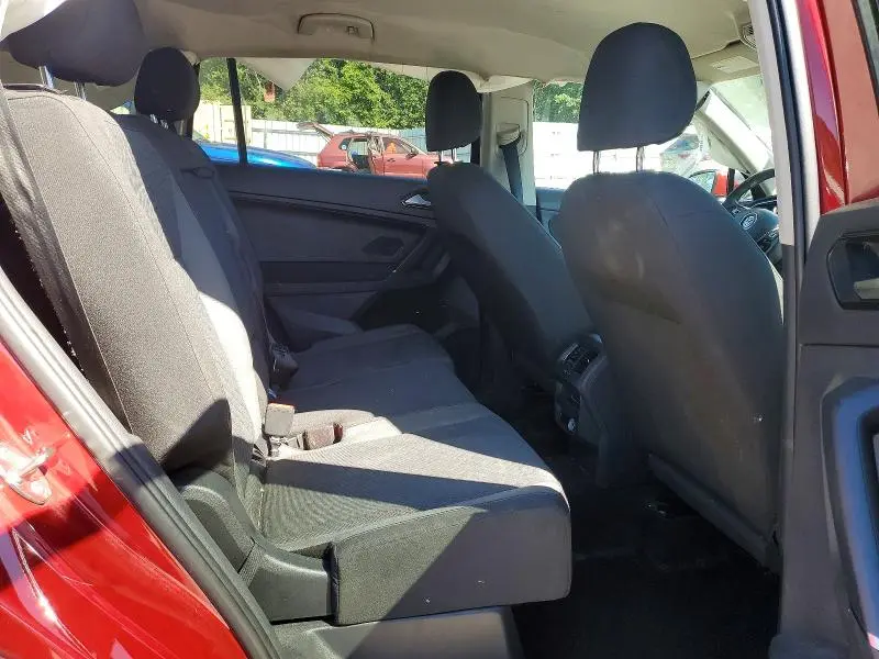 2018 VOLKSWAGEN TIGUAN S  