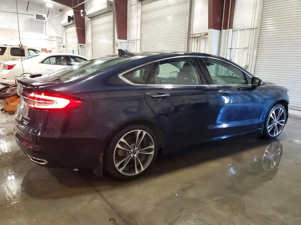 2020 FORD FUSION TITANIUM  