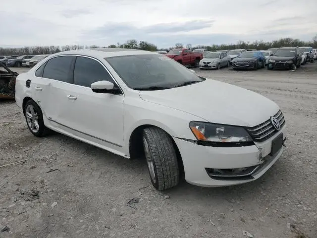 2013 VOLKSWAGEN PASSAT SEL  