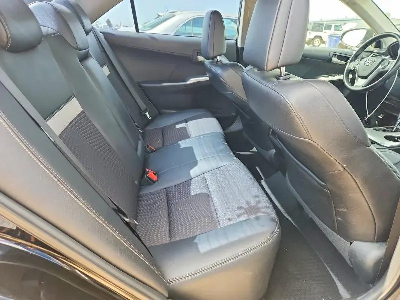 2013 TOYOTA CAMRY SE  