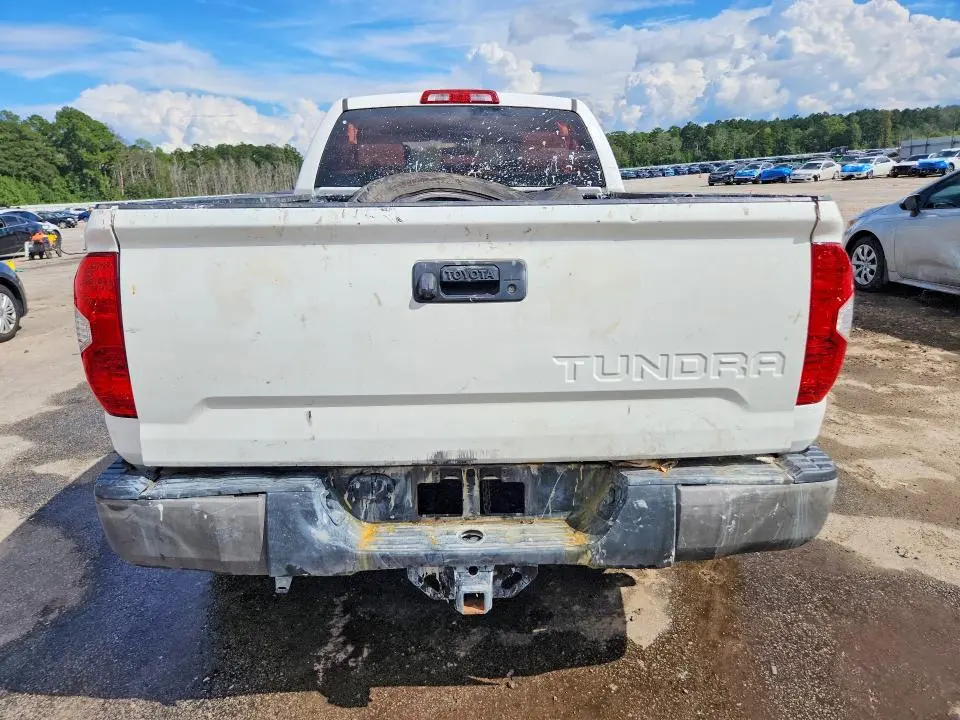 2015 TOYOTA TUNDRA SR  