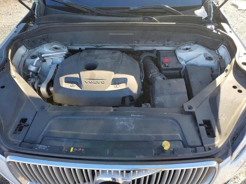 2018 VOLVO XC90 T6  
