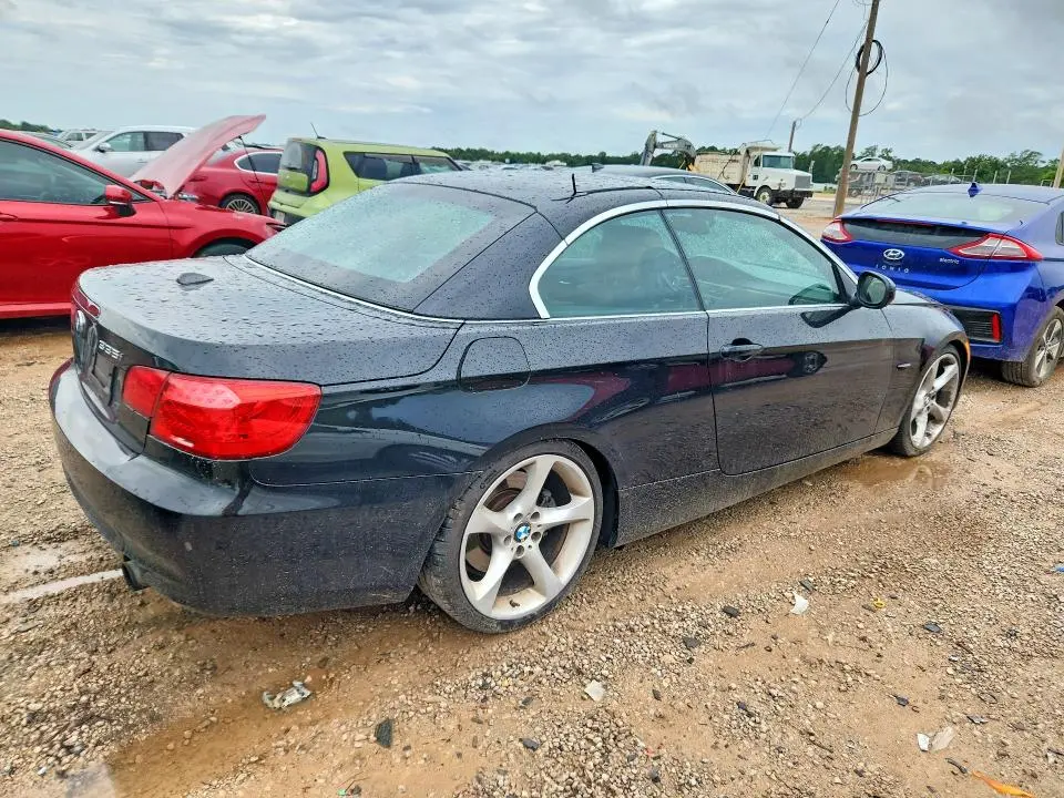 2011 BMW 335 I  