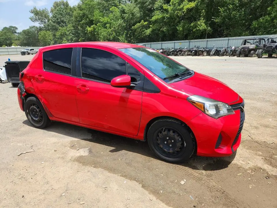 2015 TOYOTA YARIS 5-DOOR L  