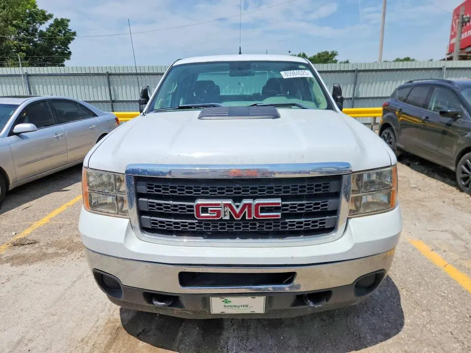 2013 GMC SIERRA C2500 HEAVY DUTY  