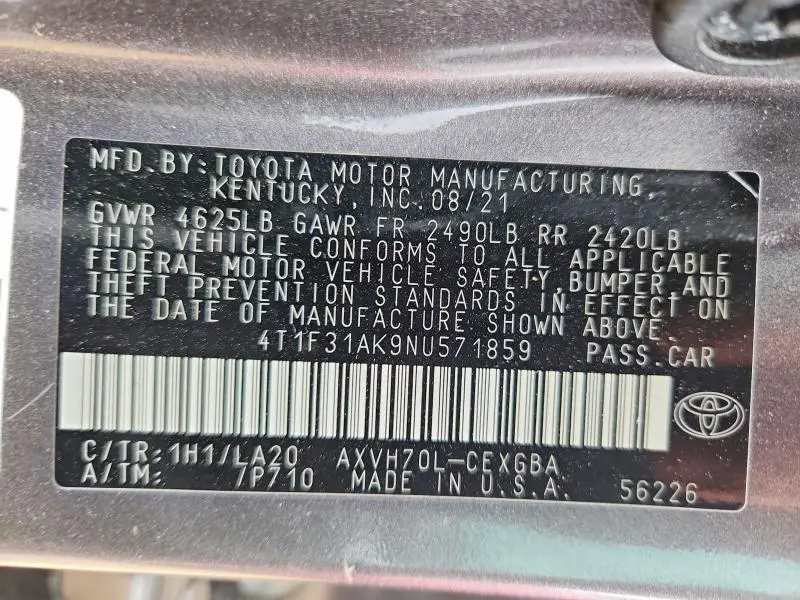 2022 TOYOTA CAMRY XLE  