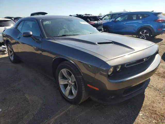 2016 DODGE CHALLENGER SXT  