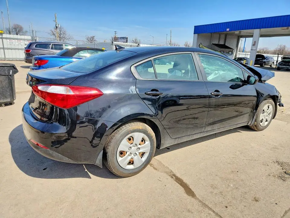 2015 KIA FORTE LX  