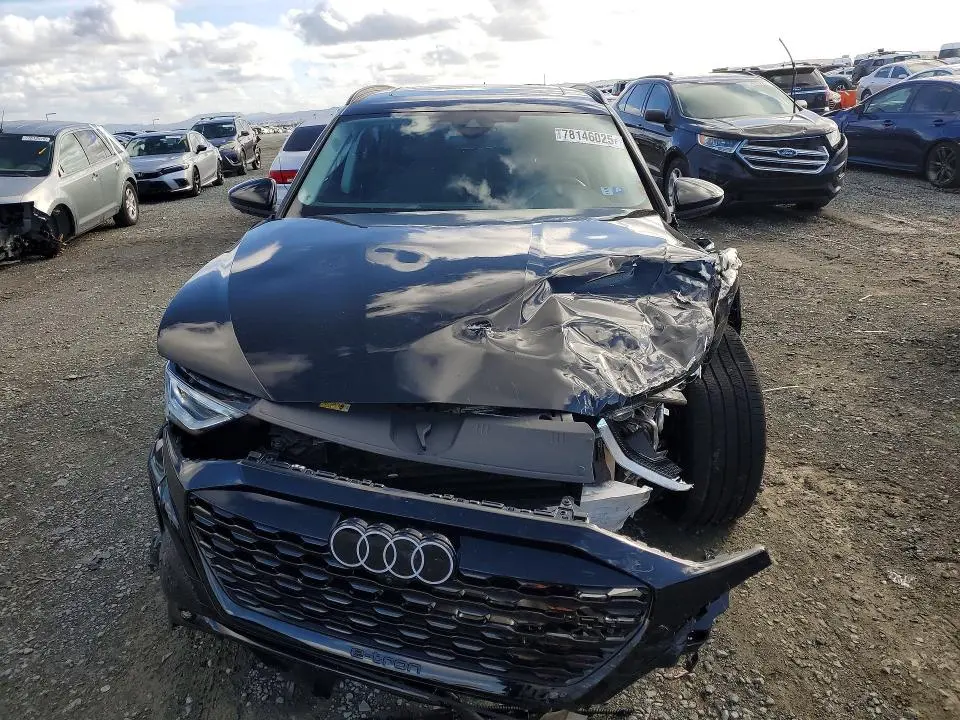2024 AUDI Q8 E-TRON PREMIUM PLUS  