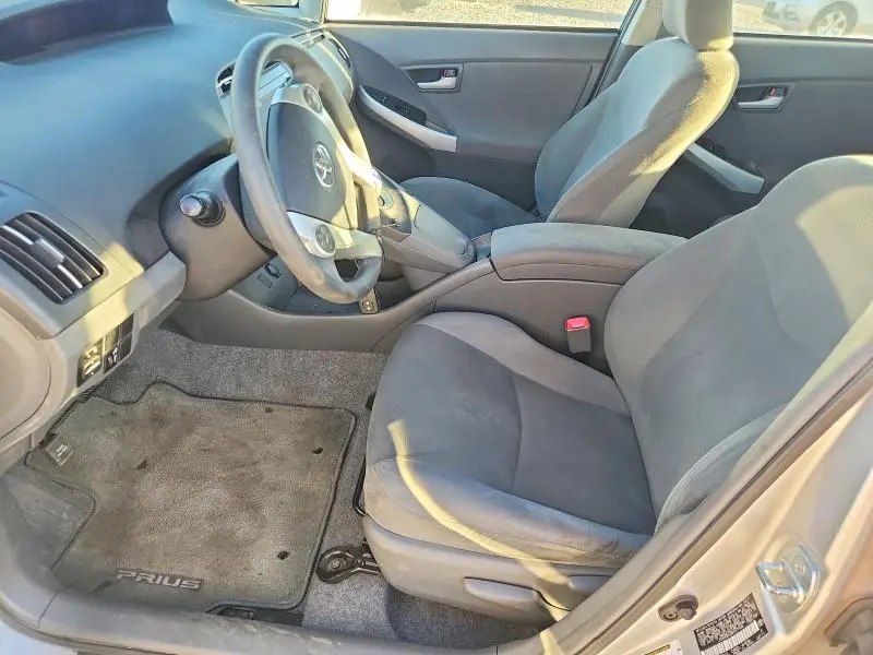 2011 TOYOTA PRIUS THREE  