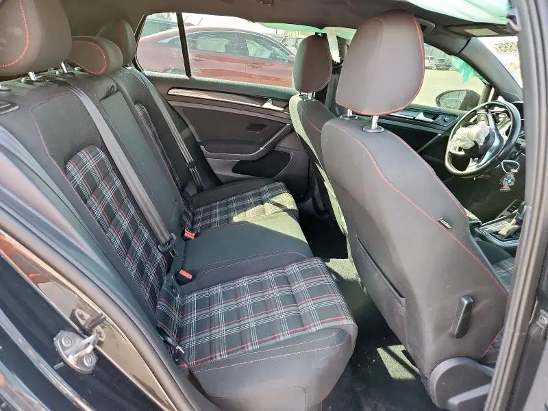 2017 VOLKSWAGEN GTI S