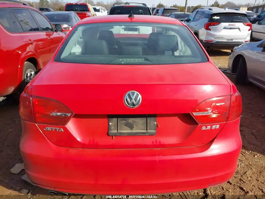 2013 VOLKSWAGEN JETTA SE