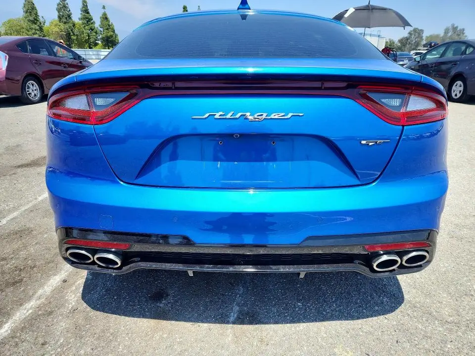 2020 KIA STINGER GT1  