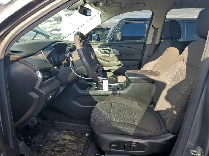 2021 CHEVROLET TRAVERSE LT  