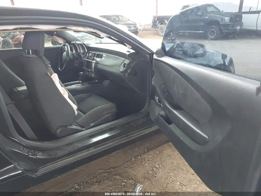 2015 CHEVROLET CAMARO 1LT