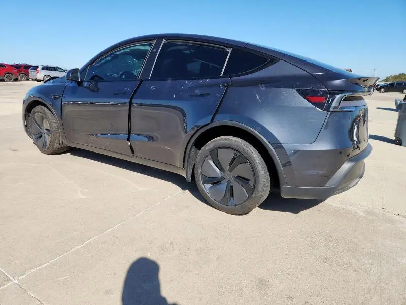 2026 TESLA MODEL Y   