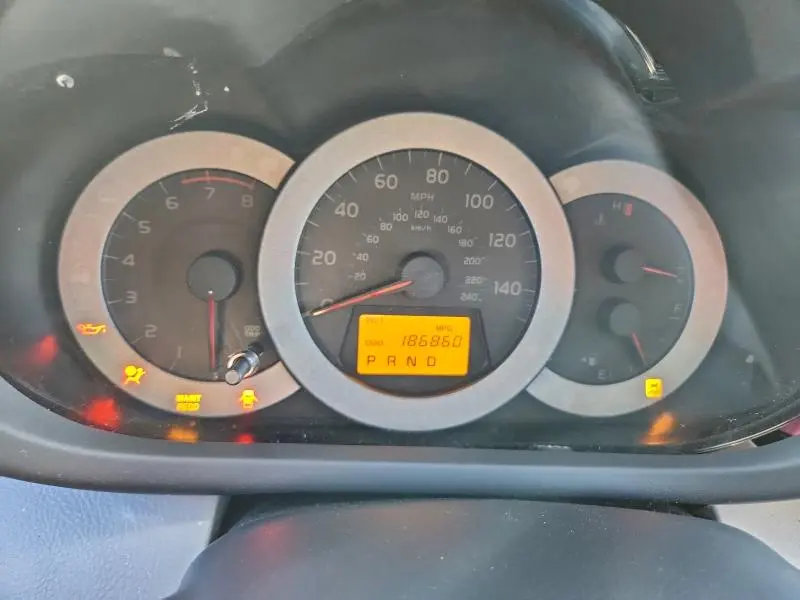 2010 TOYOTA RAV4 LIMITED  