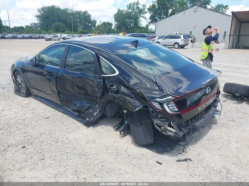 2022 HYUNDAI SONATA SEL