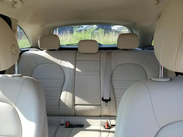 2018 MERCEDES-BENZ GLC 300  