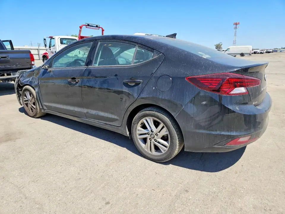 2020 HYUNDAI ELANTRA SEL  