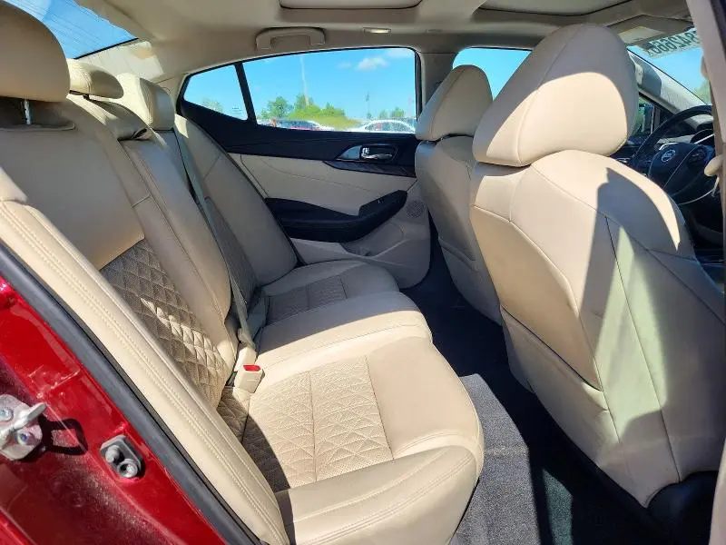 2016 NISSAN MAXIMA PLATINUM  