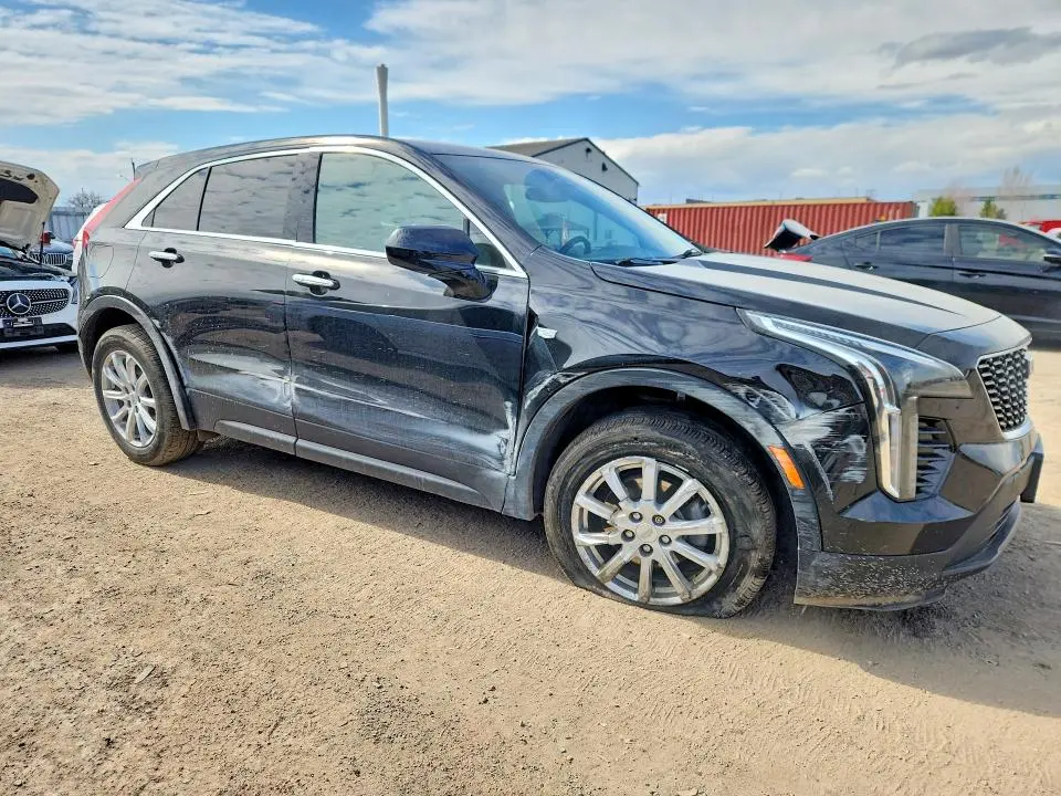 2021 CADILLAC XT4 LUXURY  