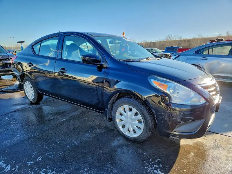 2016 NISSAN VERSA S  
