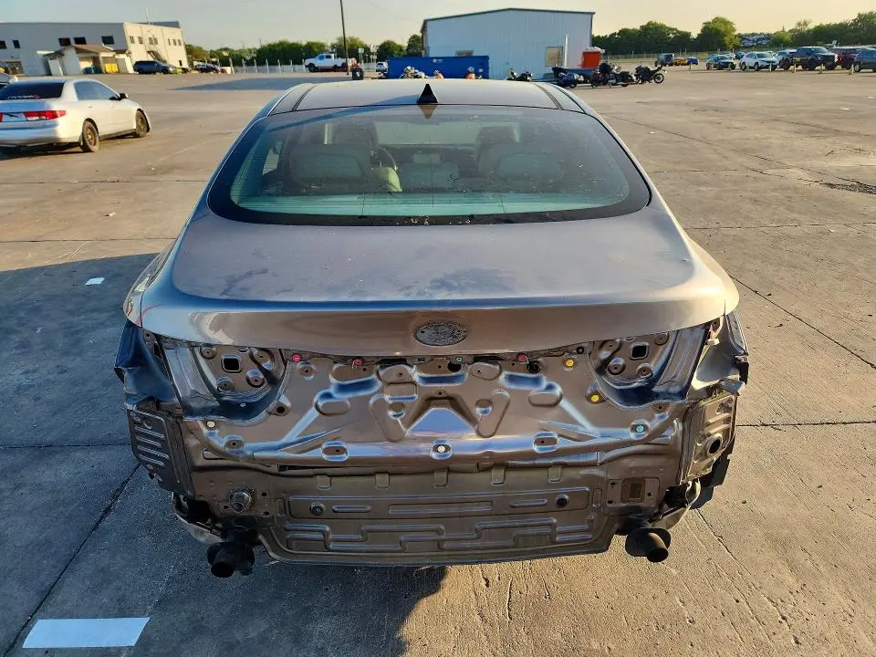 2016 KIA K900 LUXURY V6  