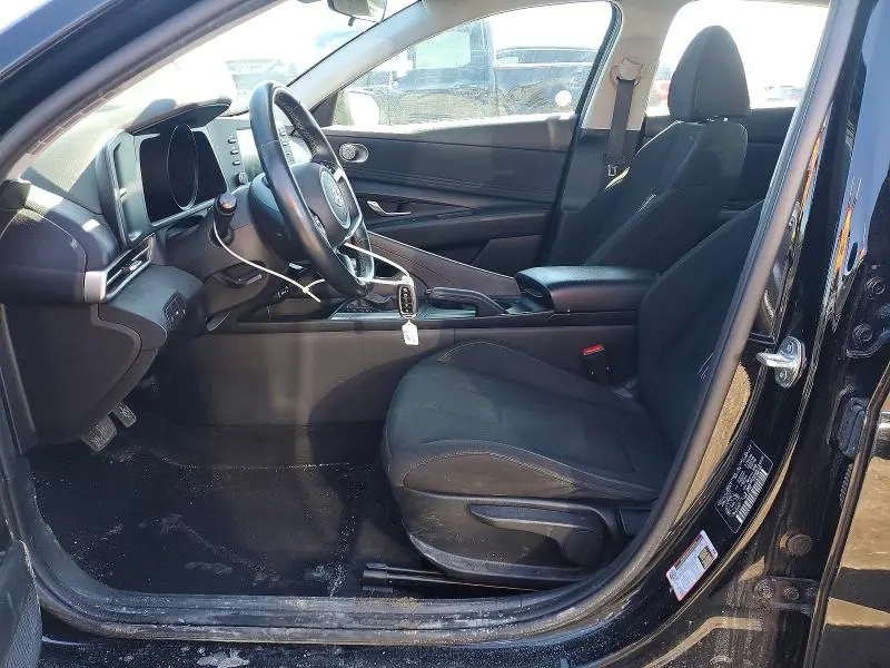 2021 HYUNDAI ELANTRA SEL  