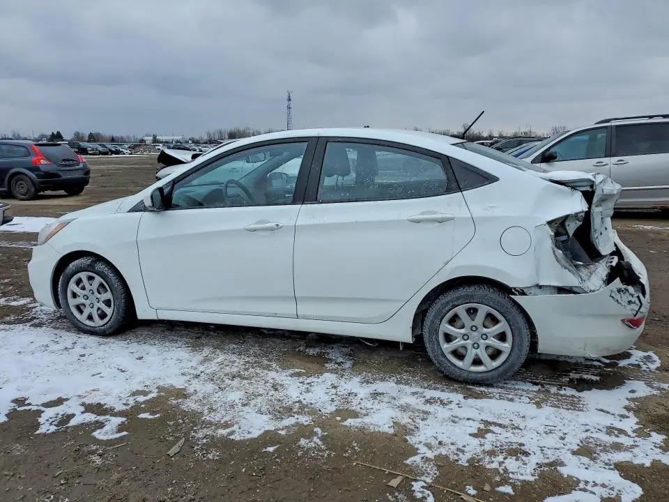 2014 HYUNDAI ACCENT GLS  