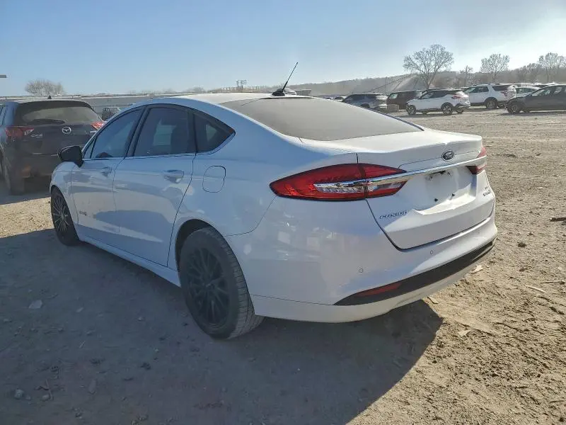 2017 FORD FUSION SE HYBRID  