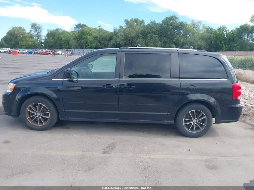 2017 DODGE GRAND CARAVAN SXT