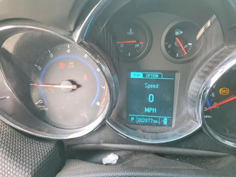 2015 CHEVROLET CRUZE LT  