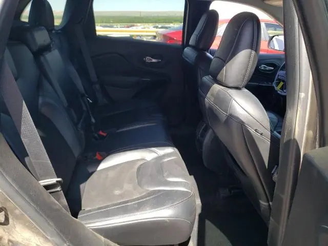 2021 JEEP CHEROKEE LATITUDE PLUS  