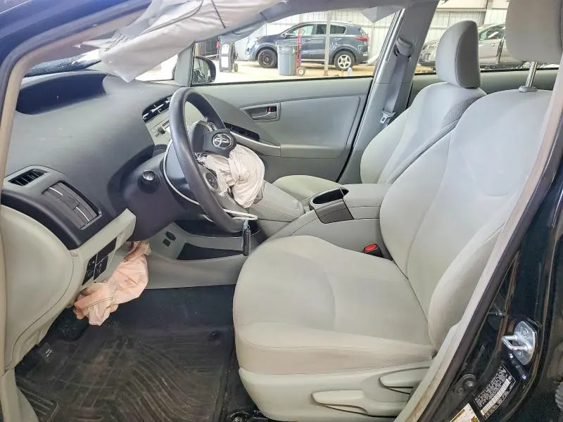 2015 TOYOTA PRIUS TWO  