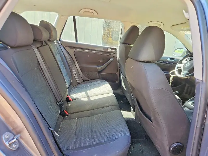 2013 VOLKSWAGEN JETTA S  