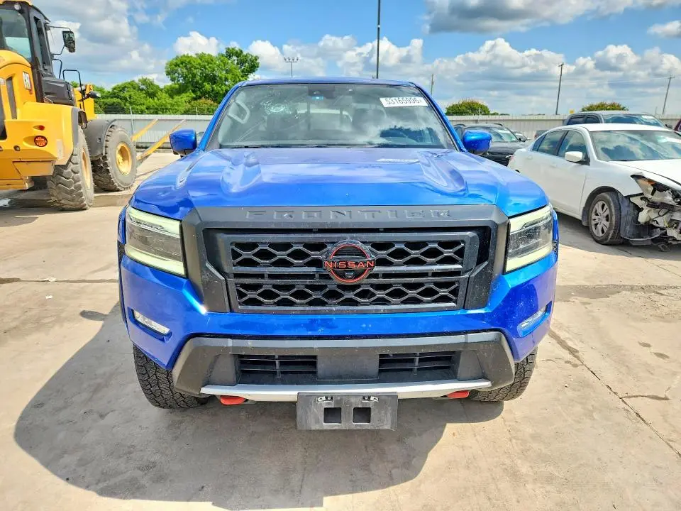 2024 NISSAN FRONTIER PRO-4X  