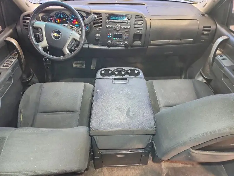 2011 CHEVROLET SILVERADO K1500 LT  