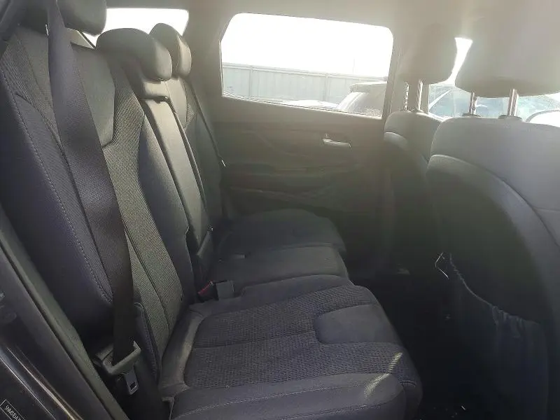 2021 HYUNDAI SANTA FE SE  