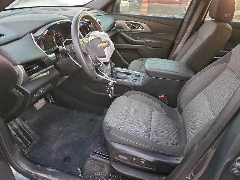 2022 CHEVROLET TRAVERSE LT  