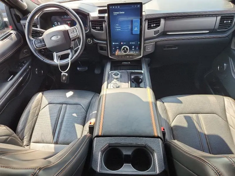2023 FORD EXPEDITION PLATINUM  