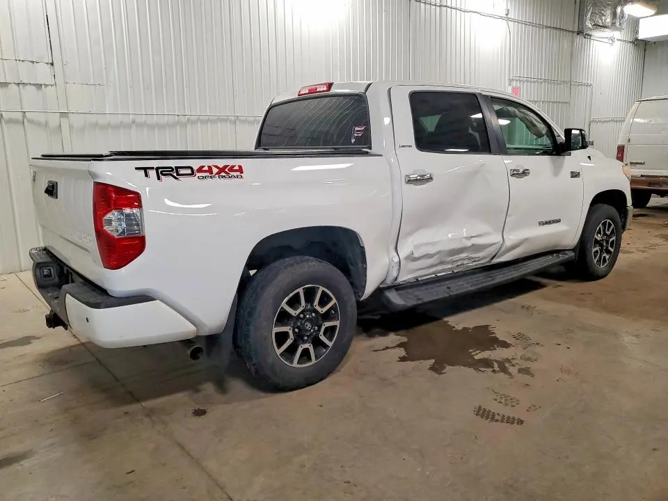 2015 TOYOTA TUNDRA CREWMAX LIMITED  