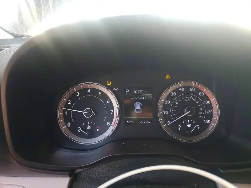 2020 HYUNDAI VENUE SEL  