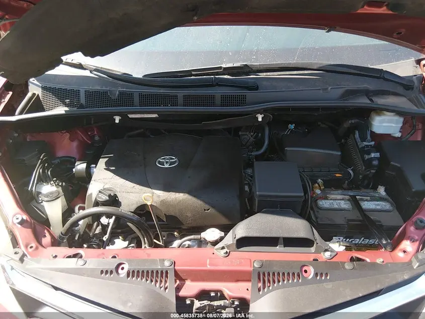 2018 TOYOTA SIENNA XLE/XLE PREMIUM/LIMITED/LIMITED PREMIUM