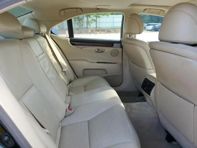 2013 LEXUS LS 460  