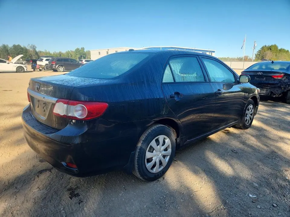 2013 TOYOTA COROLLA BASE  