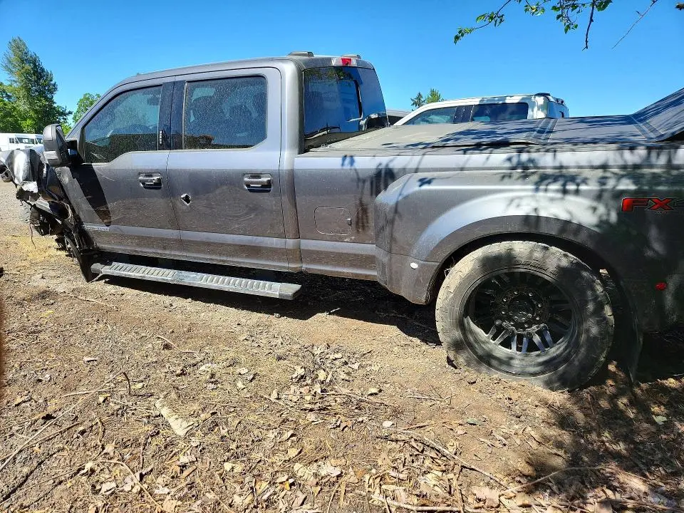 2022 FORD F350 SUPER DUTY  