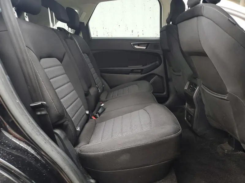 2018 FORD EDGE SE  