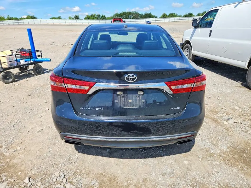 2017 TOYOTA AVALON XLE PLUS  